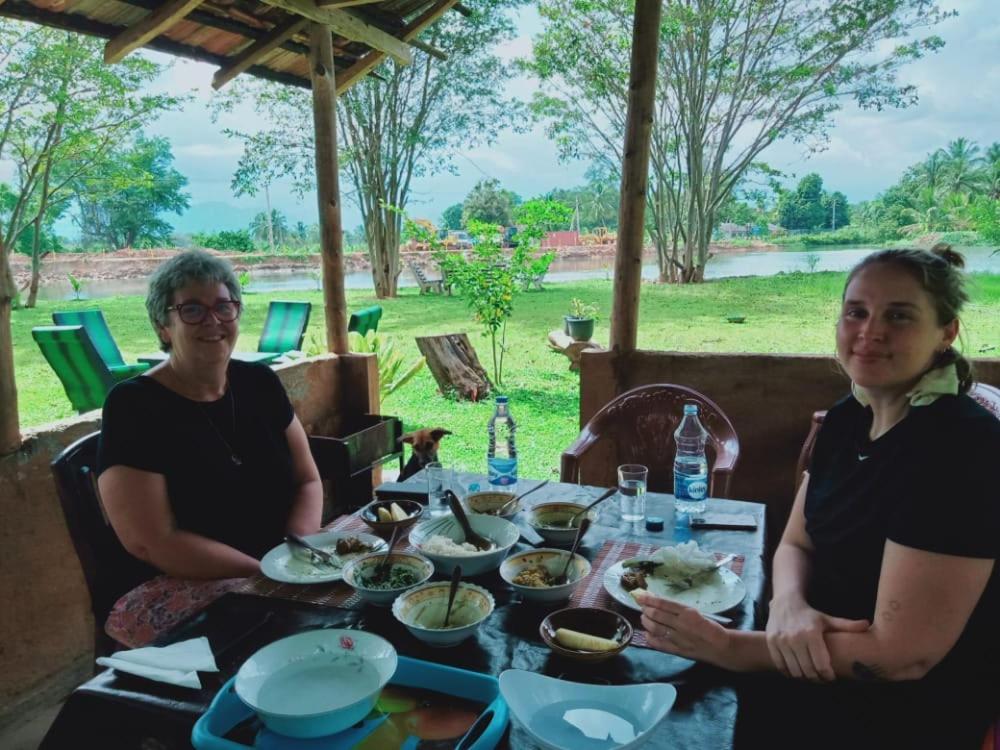 Canal Side Safari Resort Udawalawe Luaran gambar