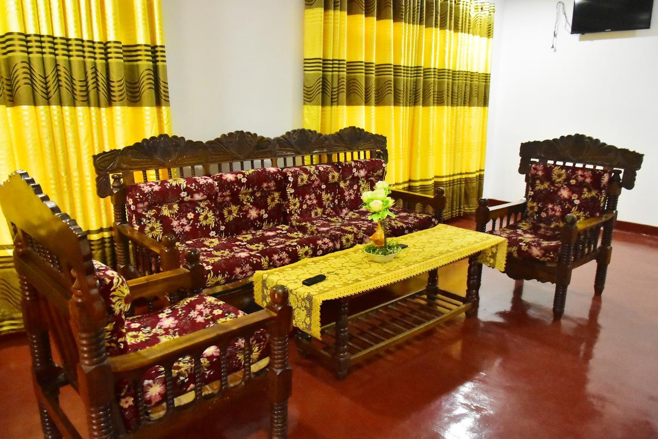 Canal Side Safari Resort Udawalawe Luaran gambar